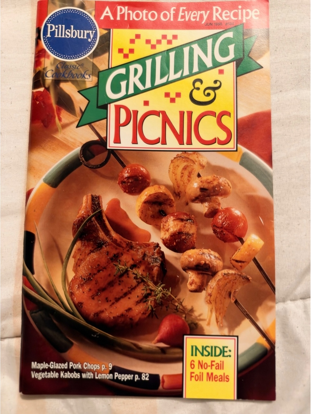 Pillsbury Grilling & Picnics Cookbook Magazine